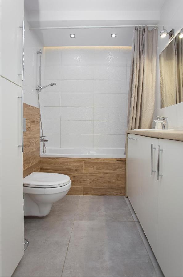 Urban Jungle Apartment In The City Center Bialystok Exterior photo